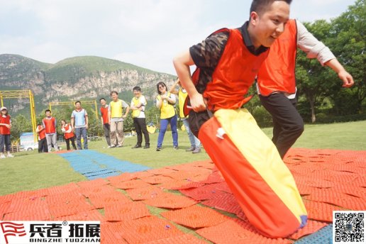 北京奇葩十渡的山景，我們今天在這里做拓展培訓(xùn)