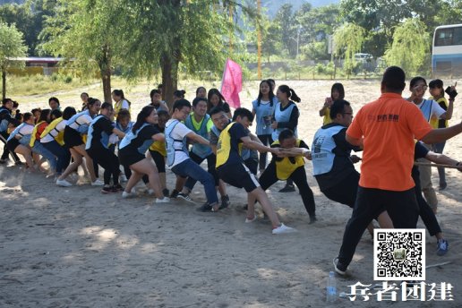 北京拓展培訓軍事拓展活動：團隊合作的成功喜悅